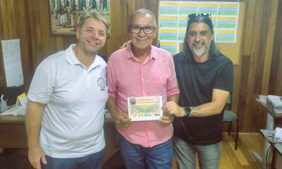 Secretário de Cultura Aroldo Brito(Centro) Alexandre Polydoro (Esq) Carlos Santana (Dir)